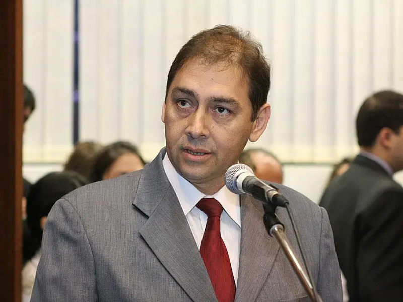 Justiça nega prisão domiciliar a ex-prefeito Alcides Bernal na Capital