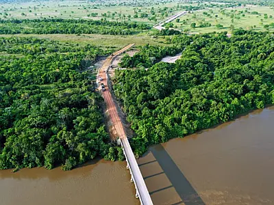 Aeronave perde contato com o radar na região do Pantanal, entre Coxim e Corumbá