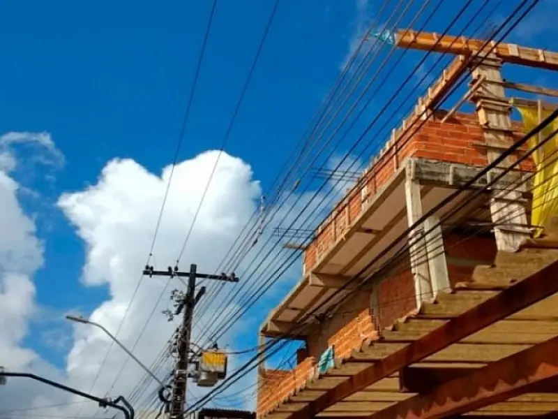 Acidentes na construção civil perto da rede elétrica sobem 55% em MS