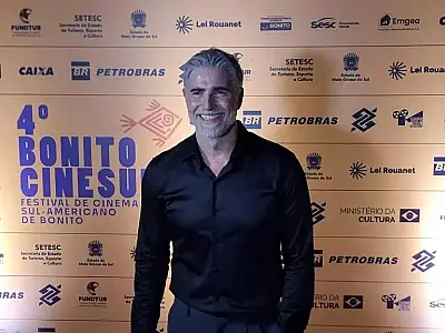 Em Bonito para o CineSur, Reynaldo Gianecchini se encanta com a natureza e dispara, "muito exuberante"