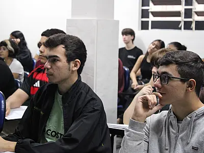 Se preparando para o Enem? Aulão gratuito de redação abre inscrições na Capital