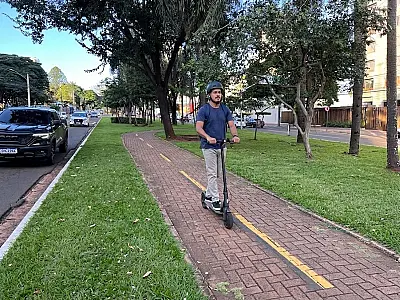 Patinetes elétricos compartilhados chegam à Capital e fase de testes começa amanhã