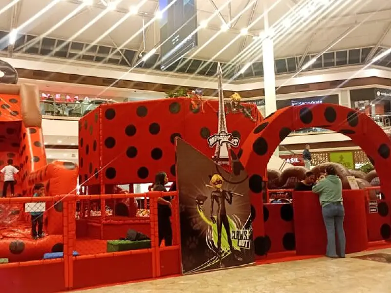 Férias de julho têm parque temático e atrações para crianças em shopping da Capital