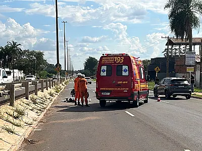 Vídeo: Motociclista morre em acidente na Avenida Duque de Caxias, em Campo Grande