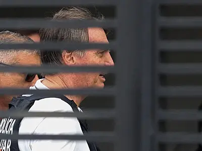 PF faz busca na casa de Bolsonaro por ordem de Alexandre de Moraes