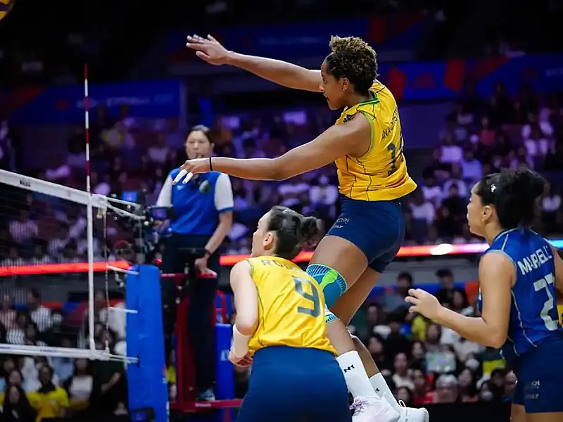Brasil enfrenta o Japão por vaga na semifinal da Liga das Nações Feminina