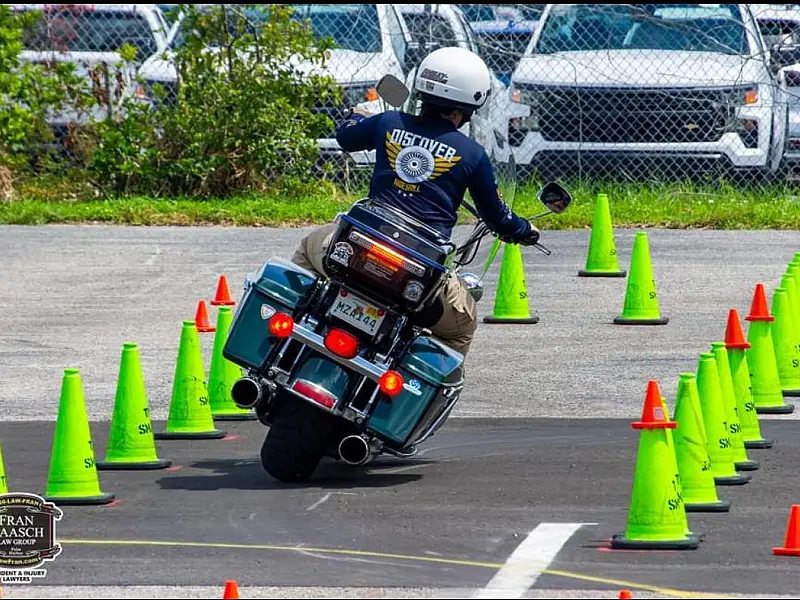 Evento de arrancada terá treino técnico de motohabilidade na Capital
