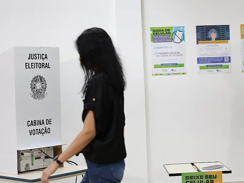 TSE aponta avanço do eleitorado idoso e queda entre os mais jovens