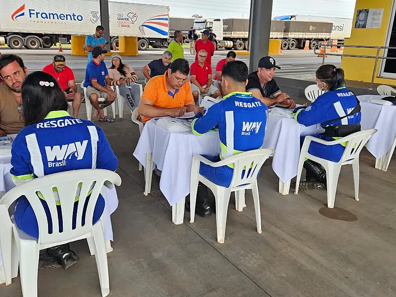 Ação na BR-158 leva exames e orientações de saúde a caminhoneiros em MS
