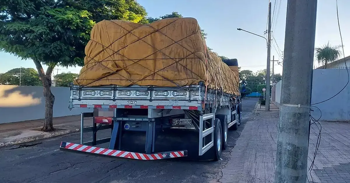 Prefeitura estabelece novas regras para circulação de caminhões e operações de carga na Capital