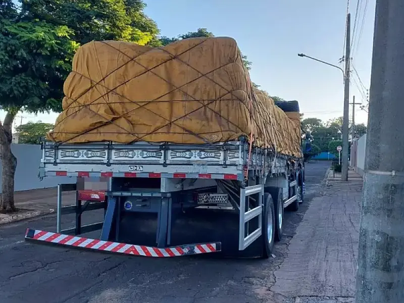 Prefeitura estabelece novas regras para circulação de caminhões e operações de carga na Capital