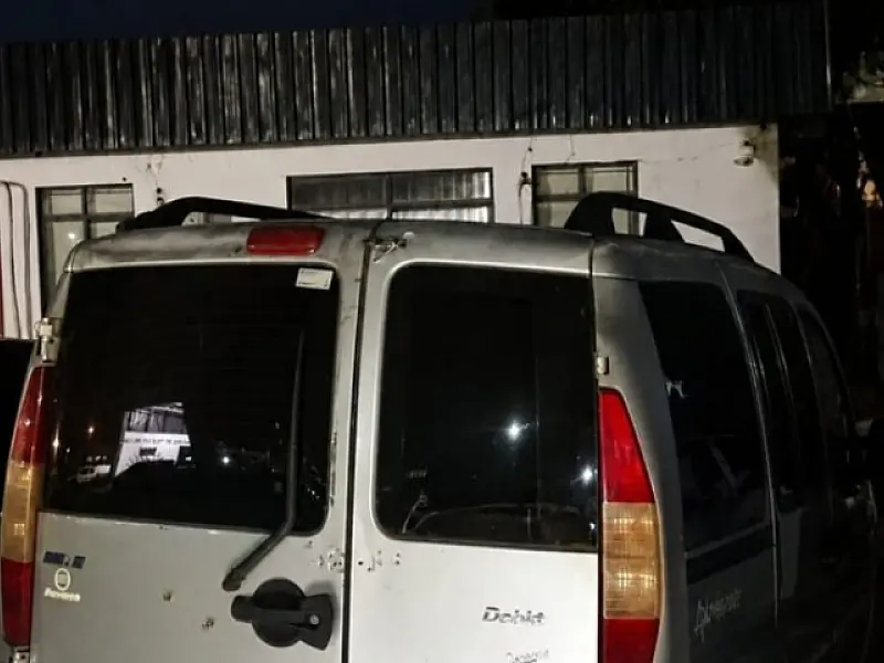 PM intercepta carro com eletrônicos e antena de satélite vindo do Paraguai
