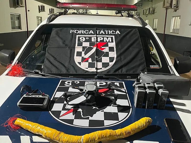 PM prende suspeito de lançar drogas com drone para dentro da Máxima