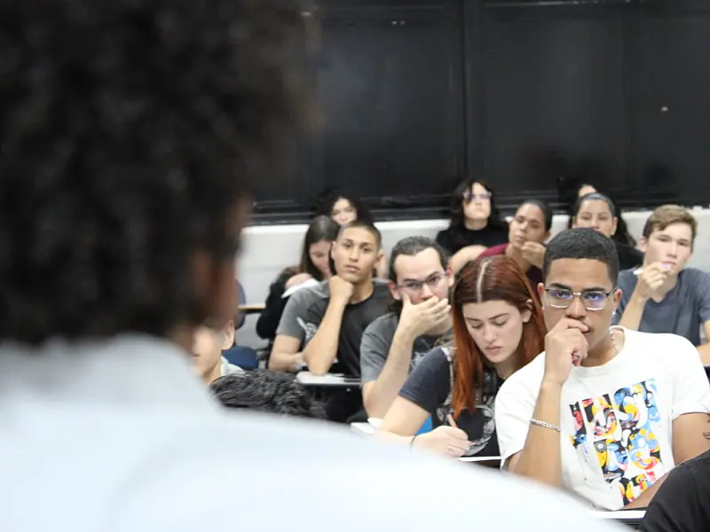 Inscrições para cursinho pré-vestibular gratuito com 350 vagas começam nesta sexta-feira