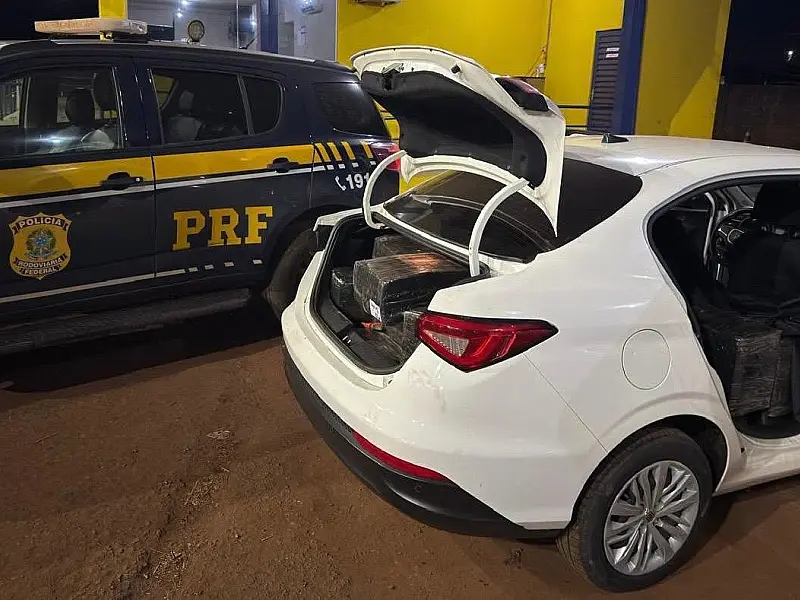 PRF apreende 678 kg de maconha após perseguição na BR-163 em MS