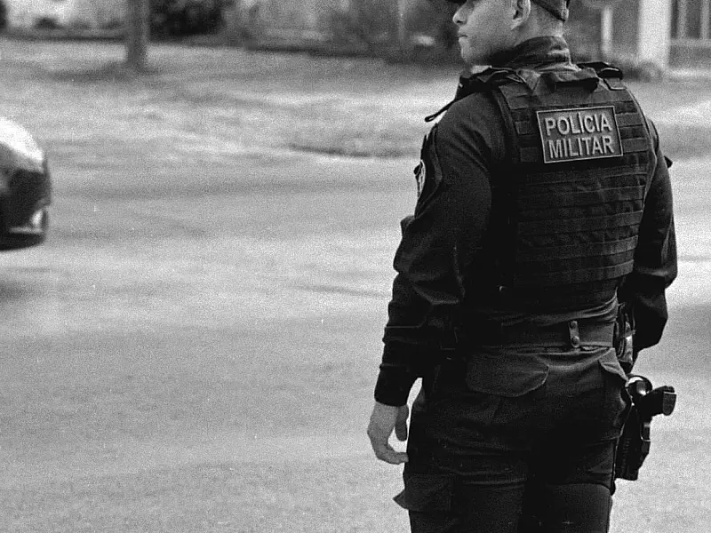 Amigos de farda se despedem de PM morto em tentativa de abordagem em Corumbá