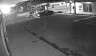 Comerciantes relatam imprudência e acidentes rotineiros em cruzamento da Av.  das Bandeiras