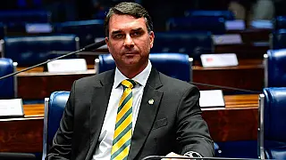 Defesa de Flávio Bolsonaro pede ao TSE que acione PF para investigar filiação ao Missão