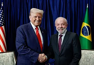 Lula telefona para Trump e retoma negociação sobre tarifas