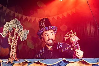 Teatro e oficina gratuitos são opções para crianças neste domingo em Campo Grande