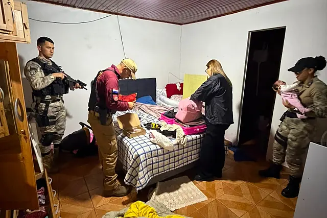 Celulares de casal preso no Paraguai podem esclarecer sequestro de bebê