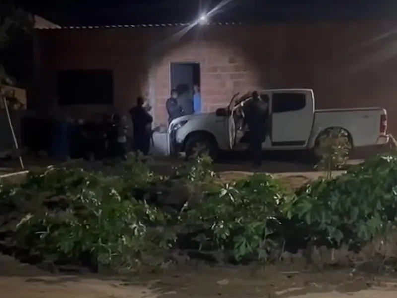 Motorista que atropelou motociclista é preso bêbado em Água Clara