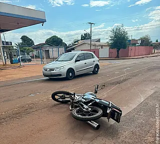 Homem em moto atira contra trio e foge gritando nome de facção em Maracaju