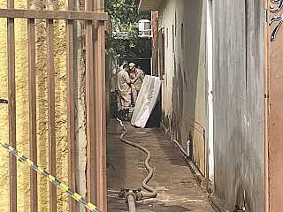 Homem é encontrado carbonizado dentro de kitnet em Três Lagoas