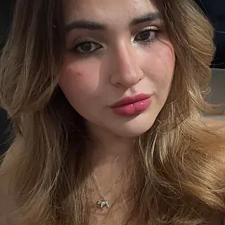 Jovem que morreu atingida por árvore tinha completado 23 anos no último sábado