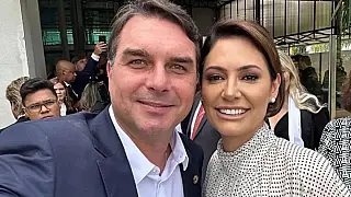 Flávio e Michelle Bolsonaro gravam vídeo para campanha nesta terça-feira