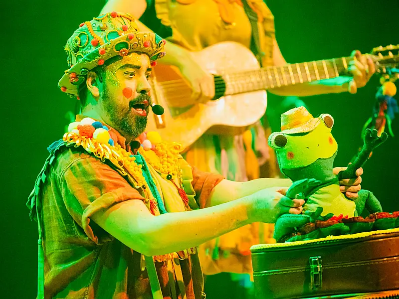 Teatro no Bosque retorna com programação gratuita para crianças e famílias na Capital