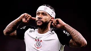 Corinthians decide não renovar contrato de Memphis Depay