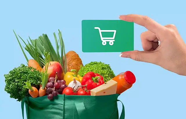 Vale-refeição cobre apenas 9 dias de alimentação fora de casa por mês em MS, aponta levantamento