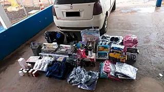 Blitz em Deodápolis apreende carro com R$ 54 mil em produtos contrabandeados