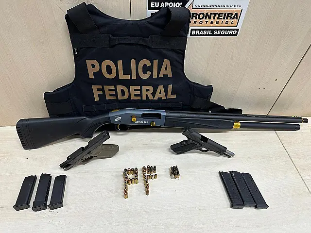 Polícia Federal investiga fraude para obtenção de registro de CAC e apreende armas em Dourados