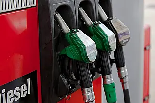 Governo libera R$ 3,15 bilhões para benefícios ligados à gasolina e ao diesel