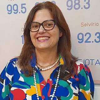 Por 3 a 2, TRE-MS autoriza candidatura de Malu do Juliano Varela