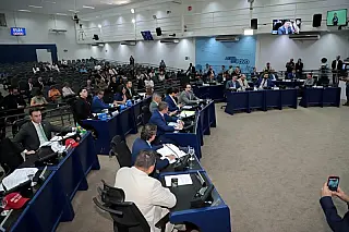 Câmara vota reajuste para técnicos da saúde e criação de Caps nesta terça