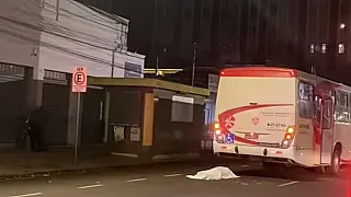 Identificado adolescente que morreu em acidente entre moto e ônibus na Capital