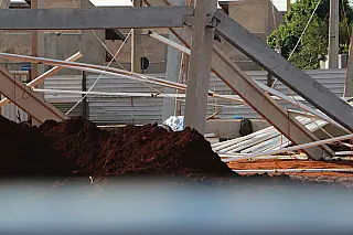 Desabamento de supermercado deixa dois mortos e dois feridos no Aero Rancho