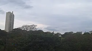 Tempo vira em MS com chuva e rajadas de vento que registrara até 99 km/h