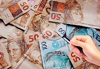 Pesquisa revela perfis financeiros de trabalhadores e mostra diferença entre organização e inadimplência