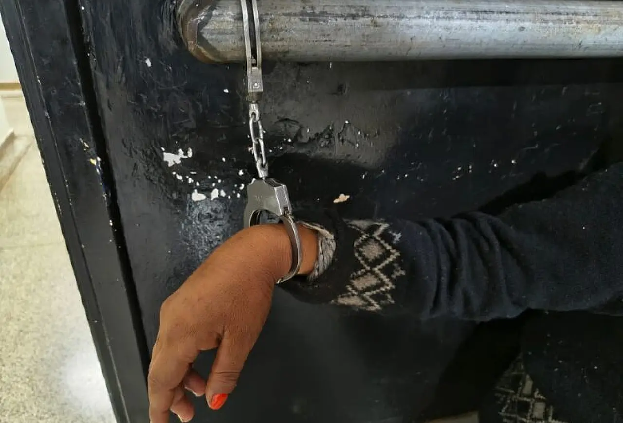 Homem é esfaqueado no abdômen após tentar agarrar adolescente em aldeia de Dourados