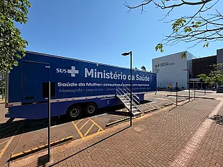 Unidade móvel oferece exames de saúde da mulher pelo SUS em Dourados