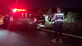 Carro capota após motorista desviar de motocicleta na MS-156, em Amambai