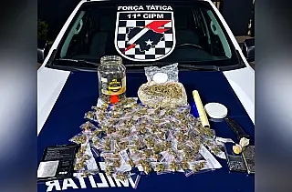 Adolescente é apreendido com drogas e carregador de pistola no Coronel Antonino