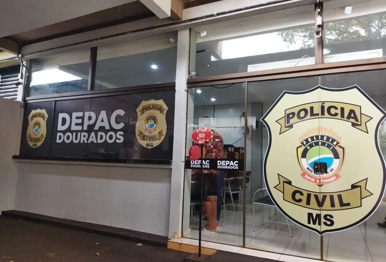 Dois suspeitos são presos após ataque a tiros contra residência em Dourados