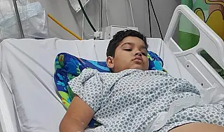 Aos 8 anos, menino de Rio Brilhante enfrenta 10 cirurgias e faz vaquinha para evitar nova colostomia