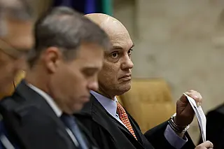 Pedido de Moraes para investigar Mendonça causa desconforto entre ministros do STF