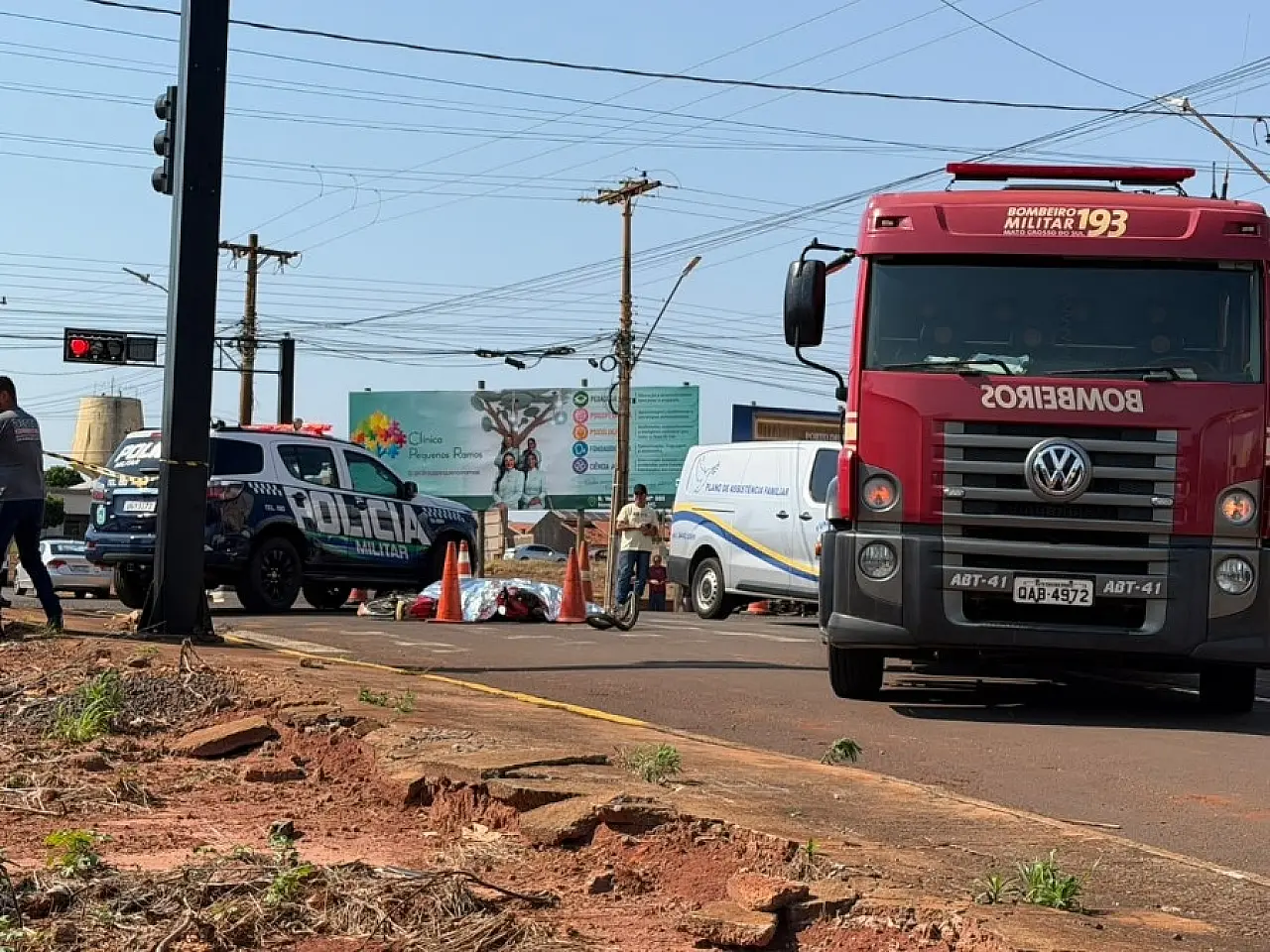 Caminhão boiadeiro atinge bicicleta elétrica e mata ciclista em Nova Andradina